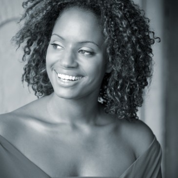 Nina, The Amadeus Project